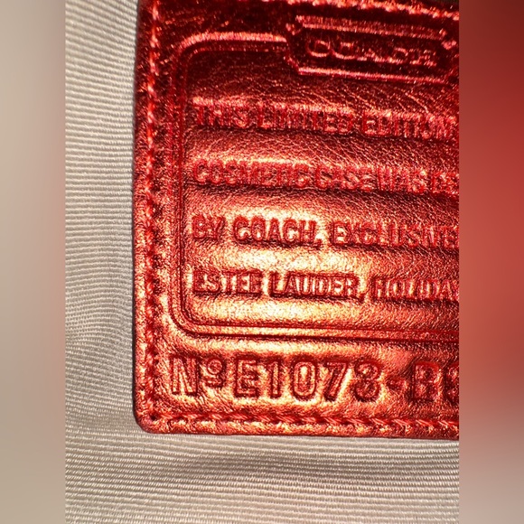 COACH Limited Edition Estee Lauder Holiday RED/ORANGE Cosmetic Makeup Bag - Picture 3 of 8